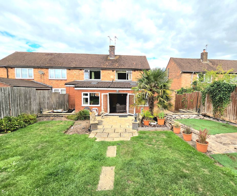 Property photo 2 of 25