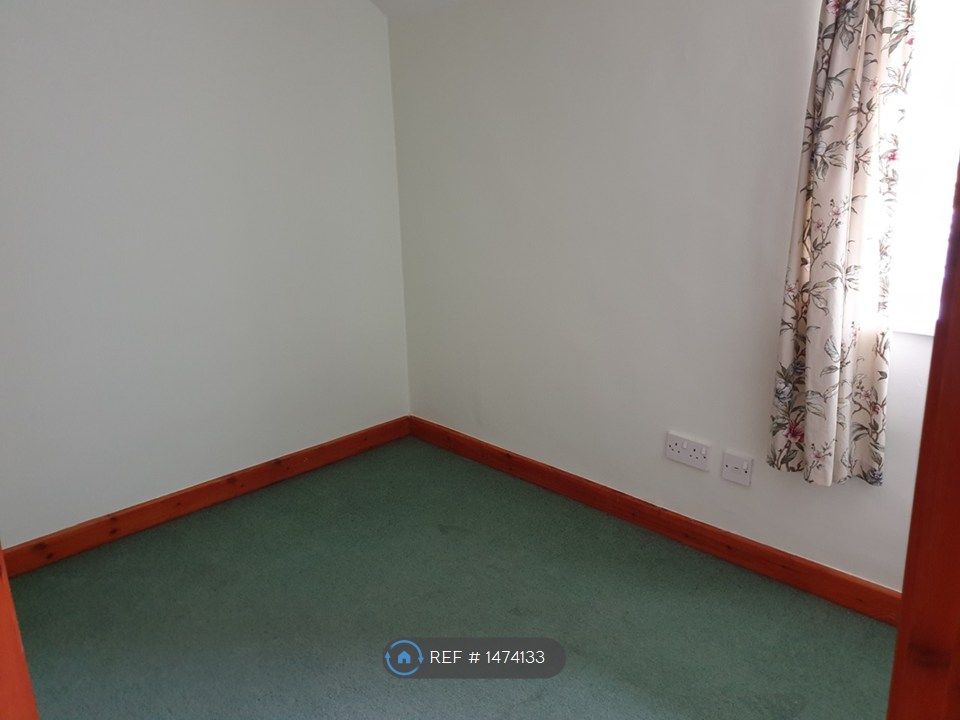 Property photo 3 of 7 Second Bedroom