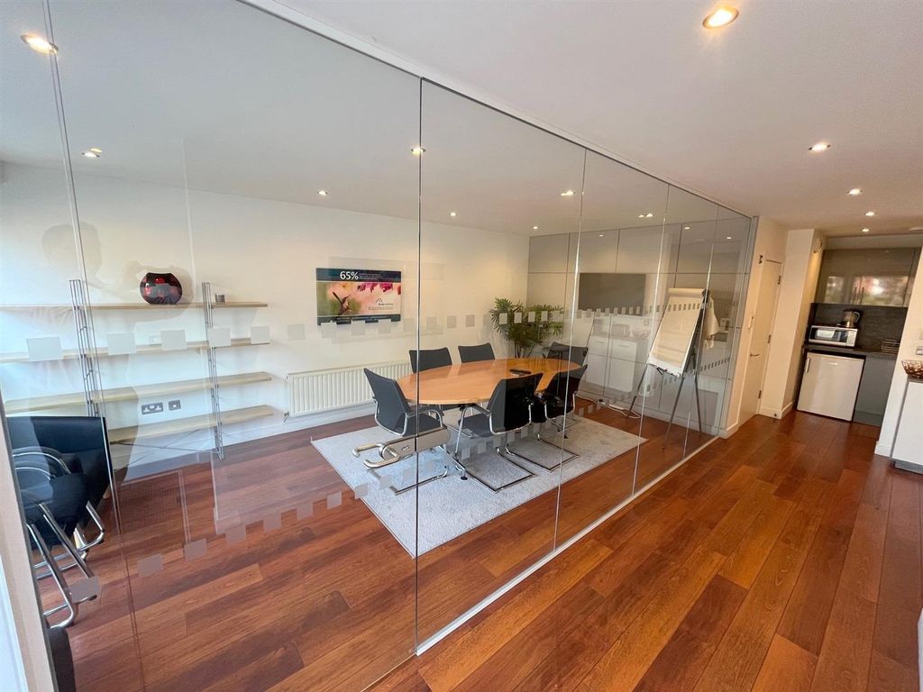 Property photo 2 of 17 1.Jpg