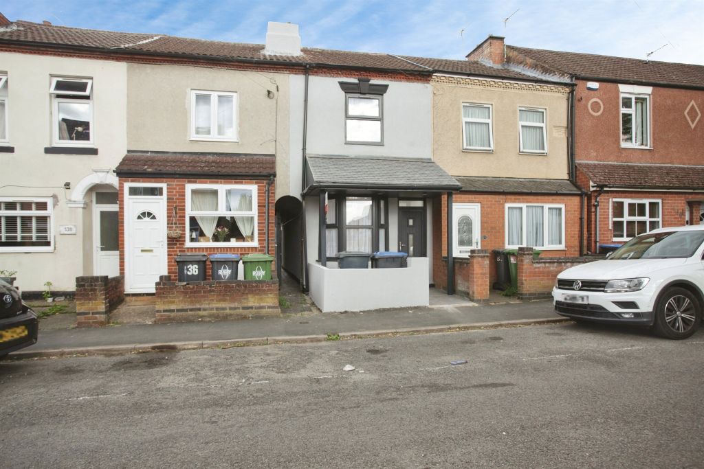 Property photo 2 of 18
