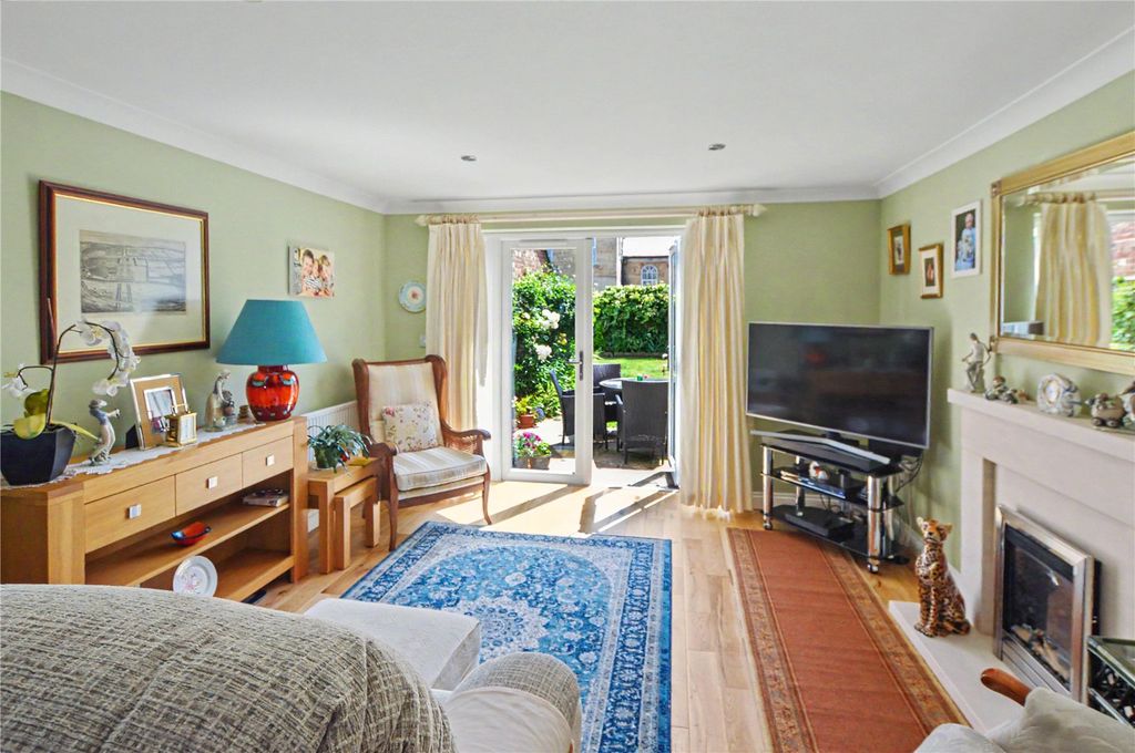 Property photo 3 of 15 Picture No. 39