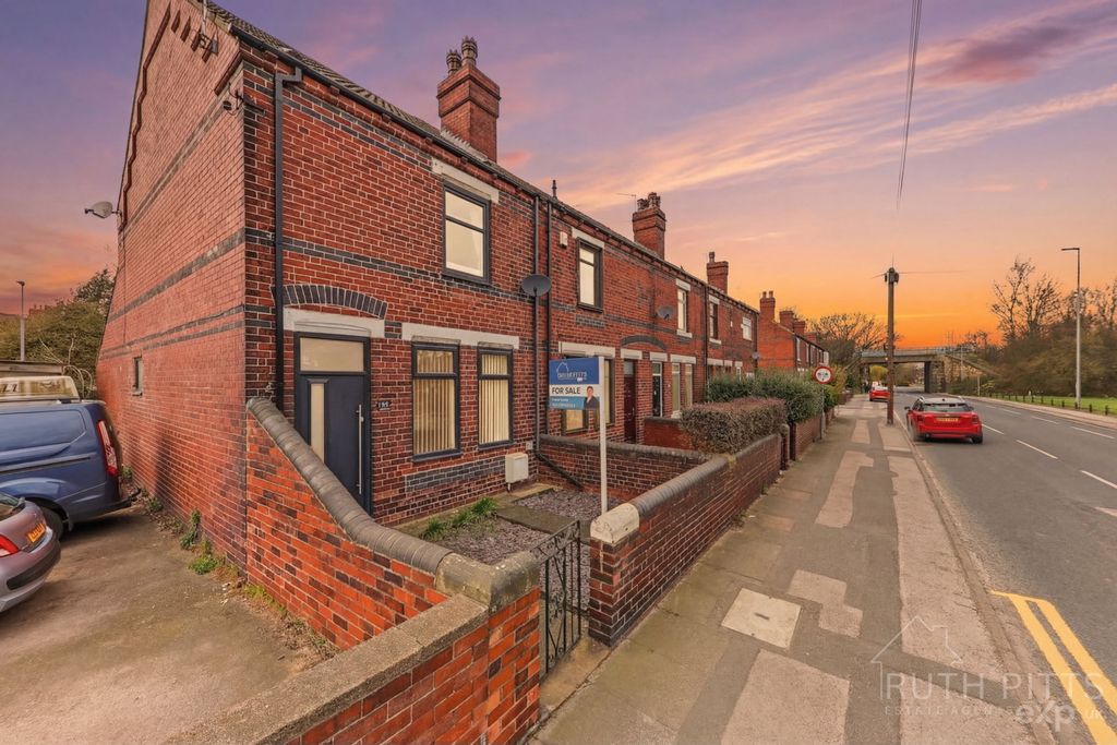 Property photo 1 of 30