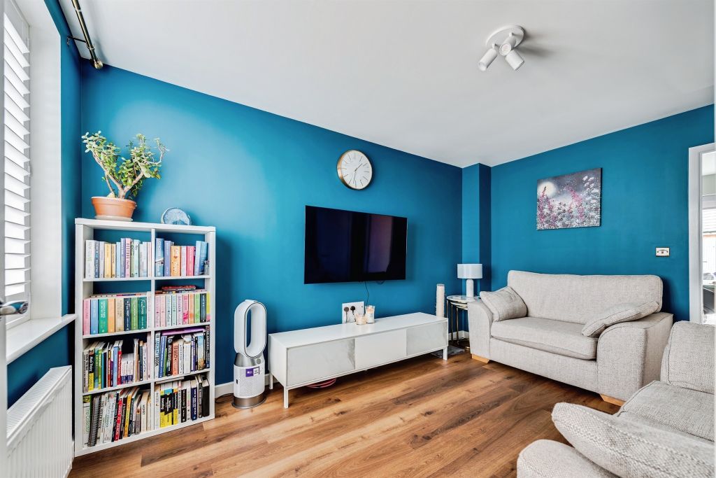 Property photo 2 of 16