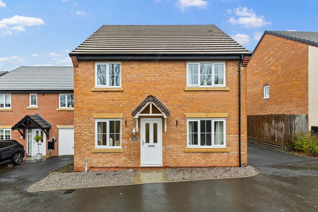 Property photo 1 of 31