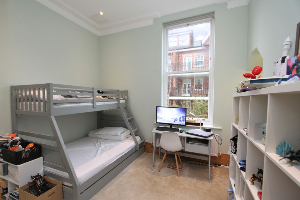 Additional image 11 of 3 bed flat for saleBolsover Road, Eastbourne BN20