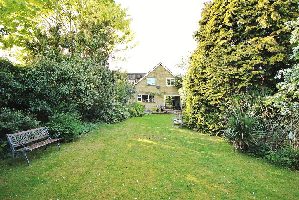 Property photo 1 of 21