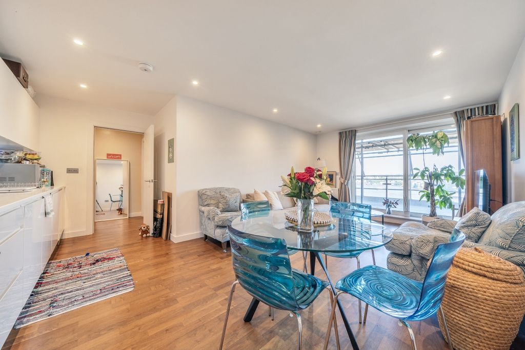 Property photo 1 of 18 1486368 (2)