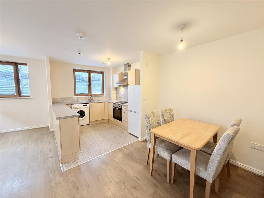 Property photo 3 of 11 Img_1301.Jpeg