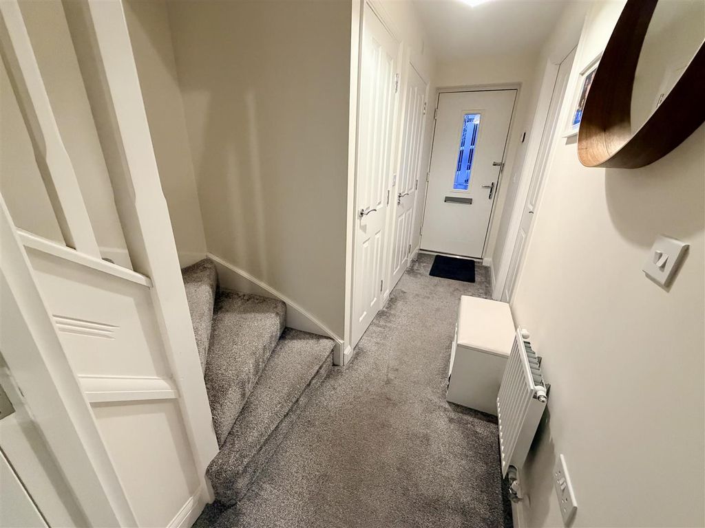 Property photo 2 of 13 Img_1081.Jpeg