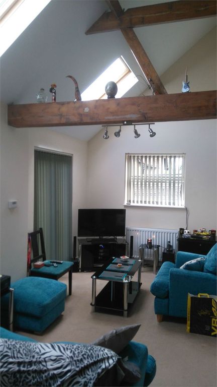 Property photo 3 of 7