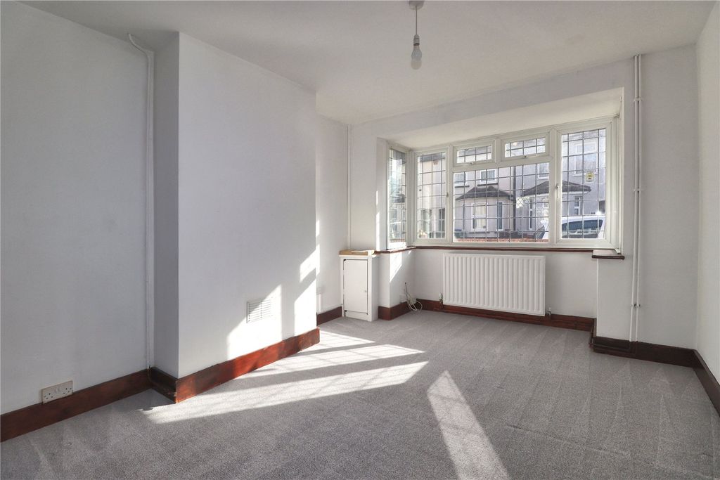 Property photo 3 of 9 Picture No. 02