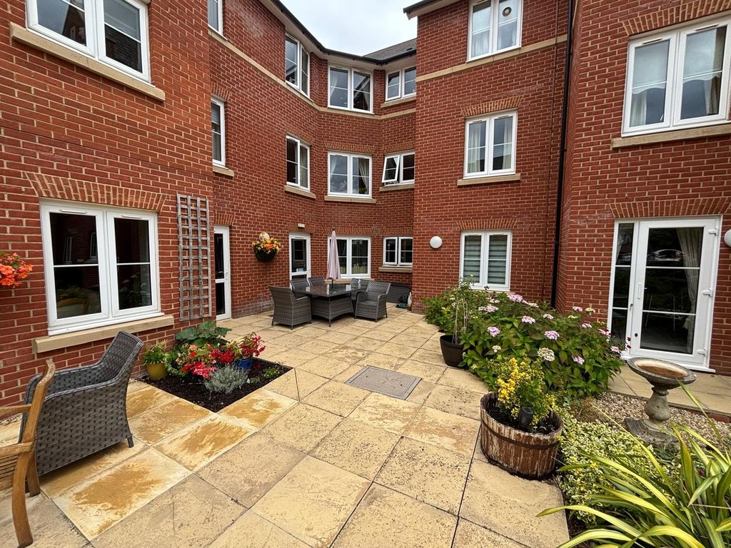 Property photo 3 of 30