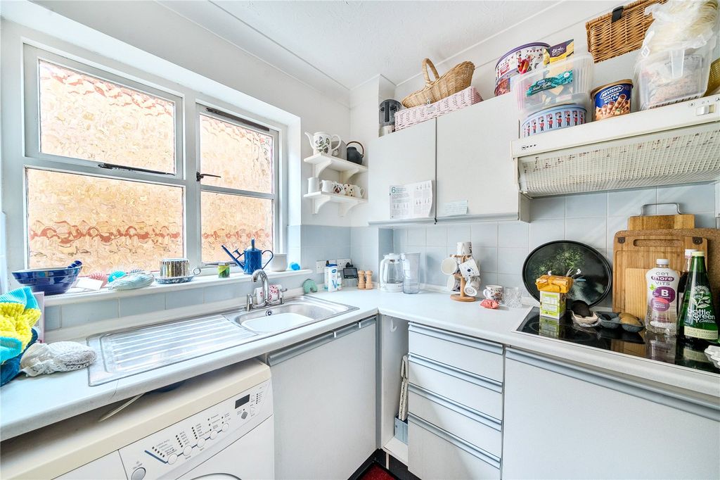 Property photo 3 of 12 Picture No. 04