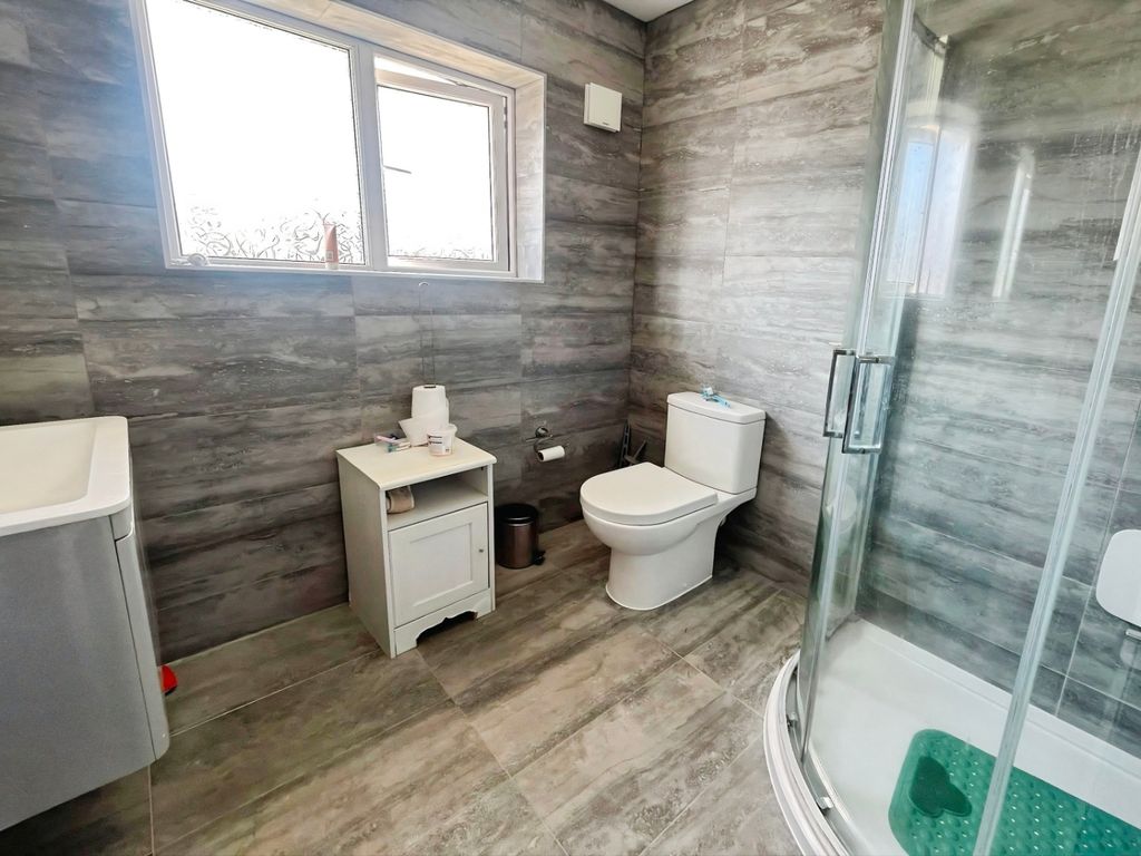Property photo 3 of 5 Pbox-Img.Jpg