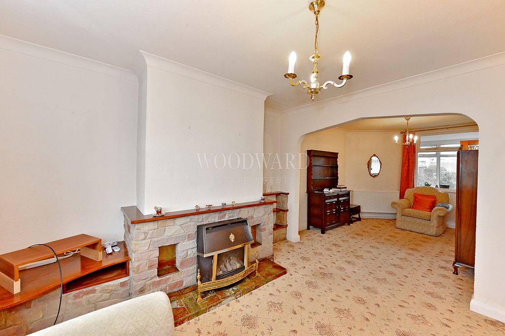 Property photo 2 of 18 Living/Dining Room