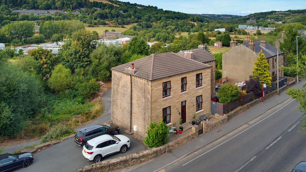 Property photo 2 of 51 Dji_0034
