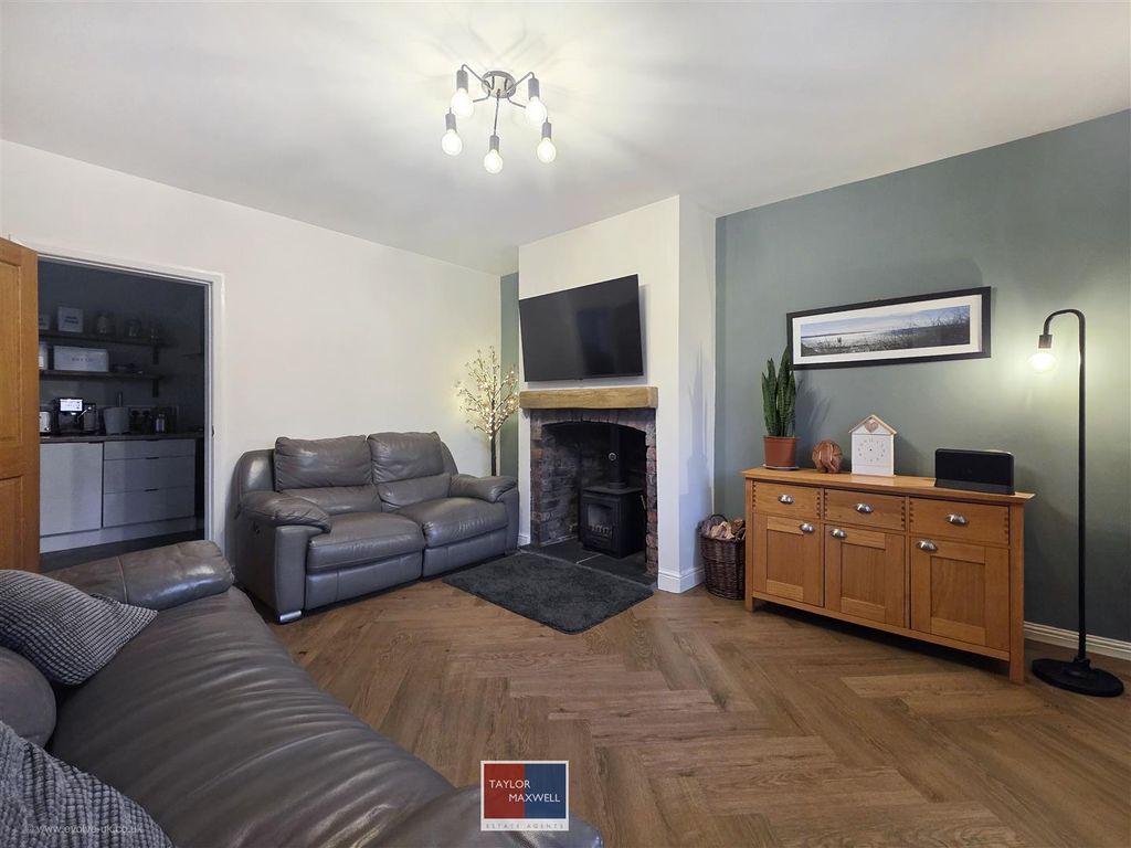 Property photo 3 of 23 Living Room