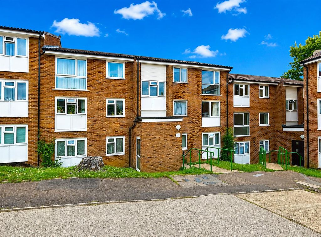Property photo 1 of 13 1.Png