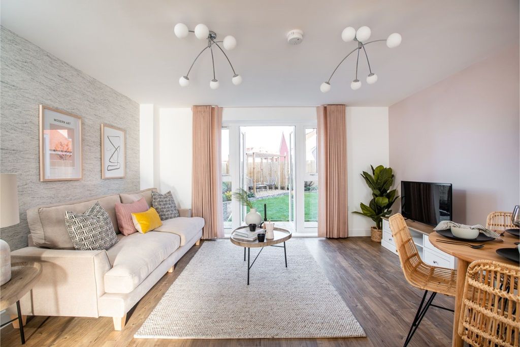 Property photo 3 of 13 Space To Relax And Enjoy The Views To The Garden