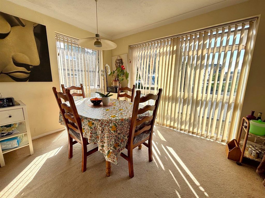 Property photo 3 of 12 Dining