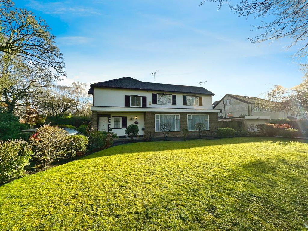 Property photo 3 of 35