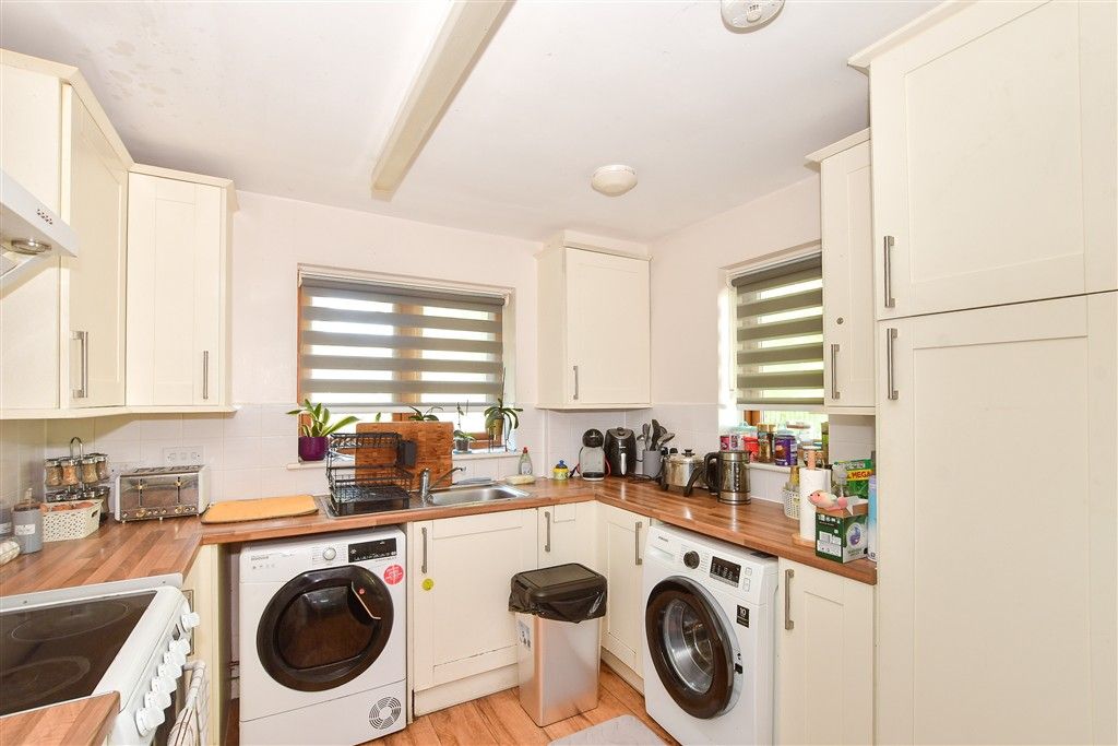 Property photo 2 of 11 Kitchen/ Diner