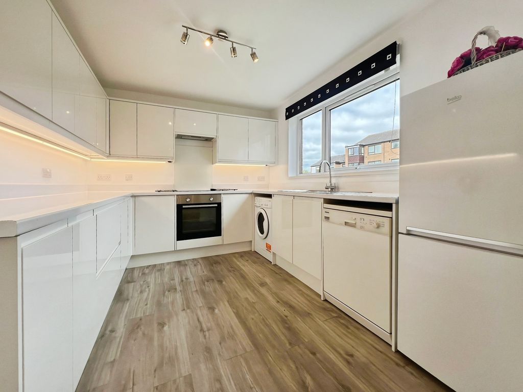 Additional image 8 of 2 bed flat for saleMayfair Gardens, Newcastle Upon Tyne NE20