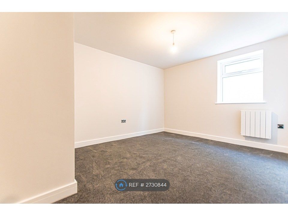 Property photo 2 of 7 Bedroom