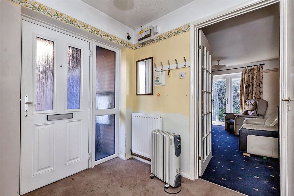 Property photo 2 of 14 Picture No. 12