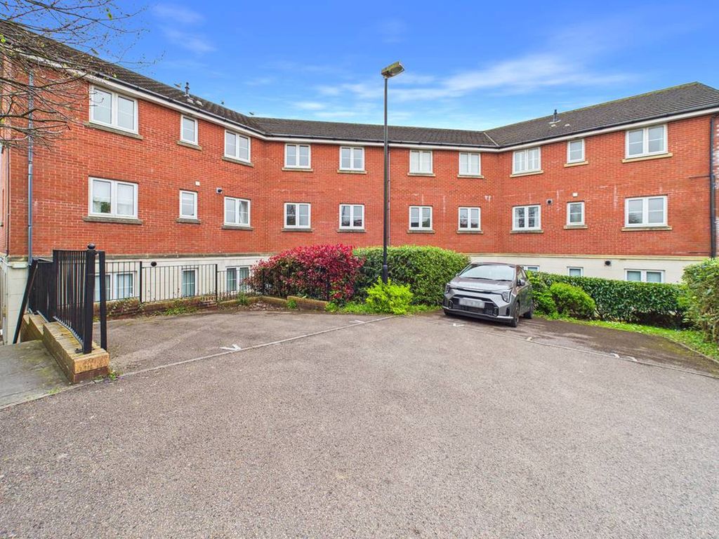 Property photo 1 of 19