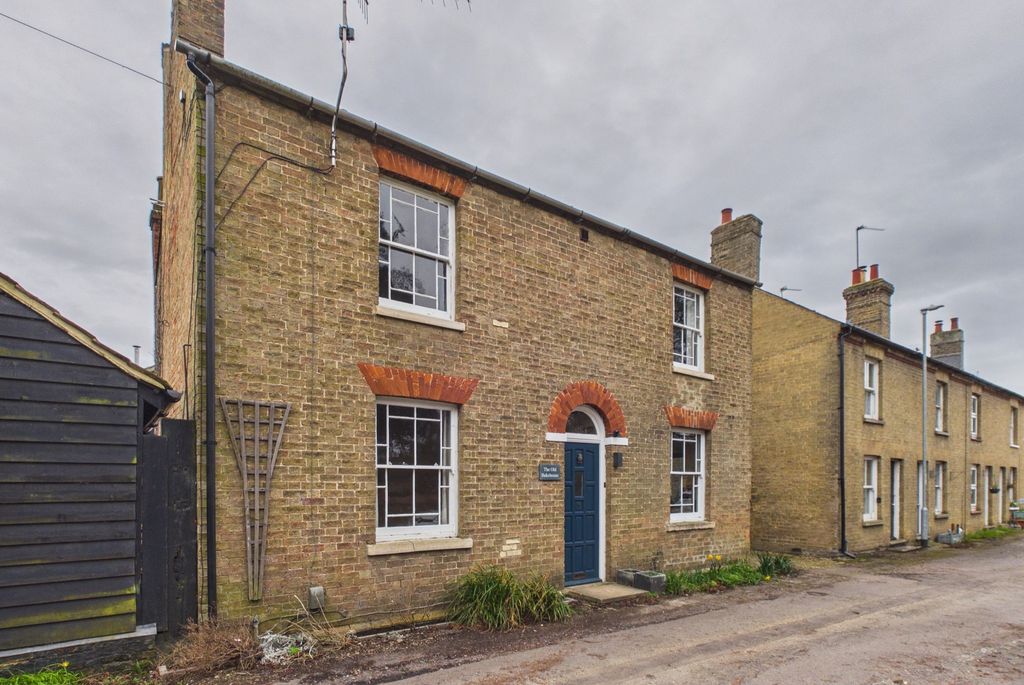 Property photo 1 of 17 Cam02519G0-Pr0391-Still001