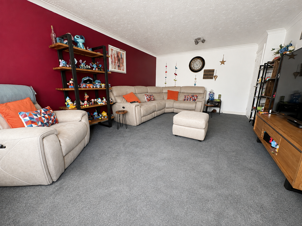 Property photo 3 of 13 Photo 3