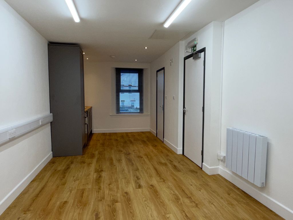 Property photo 3 of 3