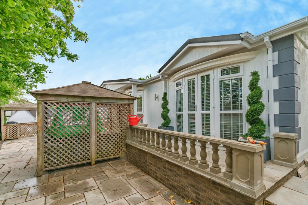 Additional image 8 of Land for saleDunsfold Road, Cranleigh GU6