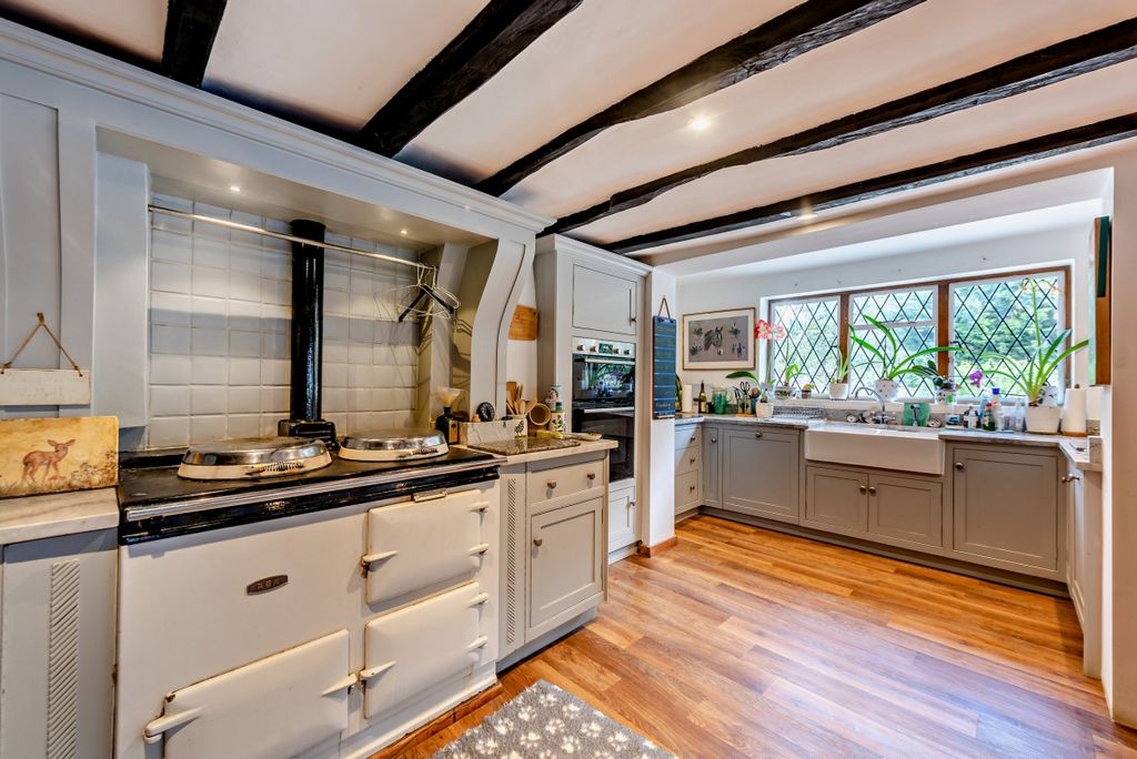 Property photo 3 of 16