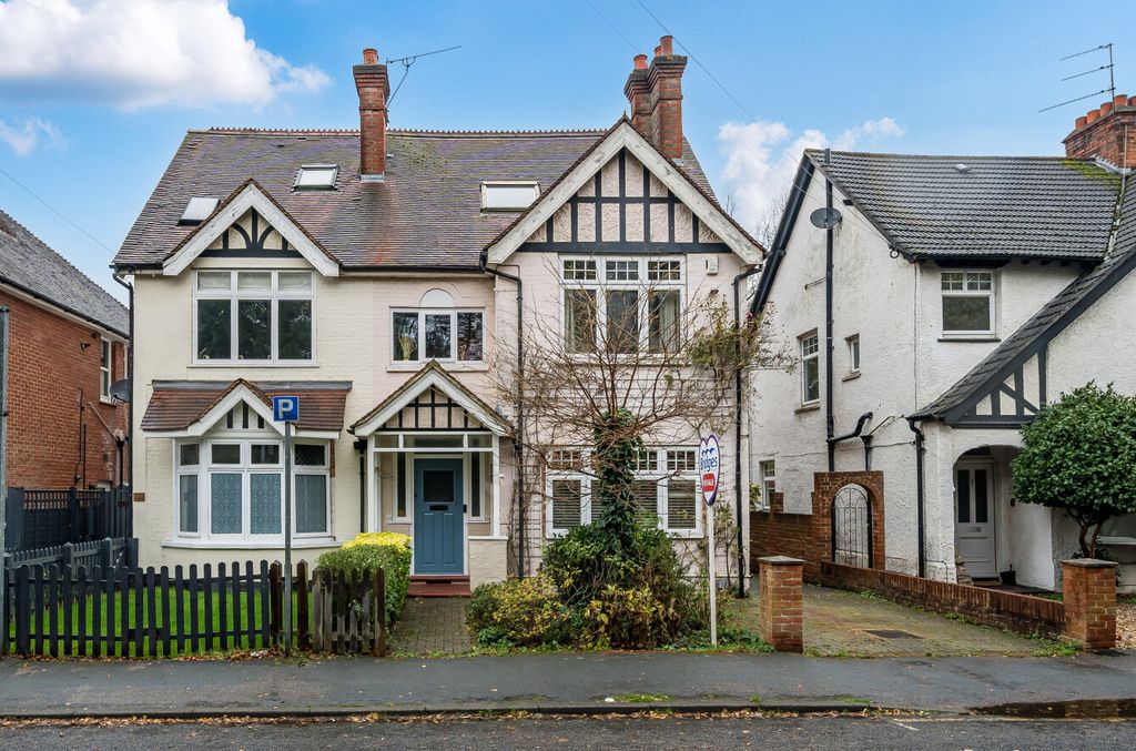 Property photo 1 of 26 1374058-18-69172d...