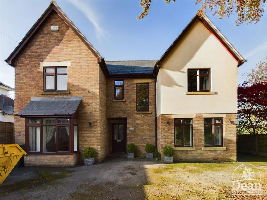 Property photo 1 of 36