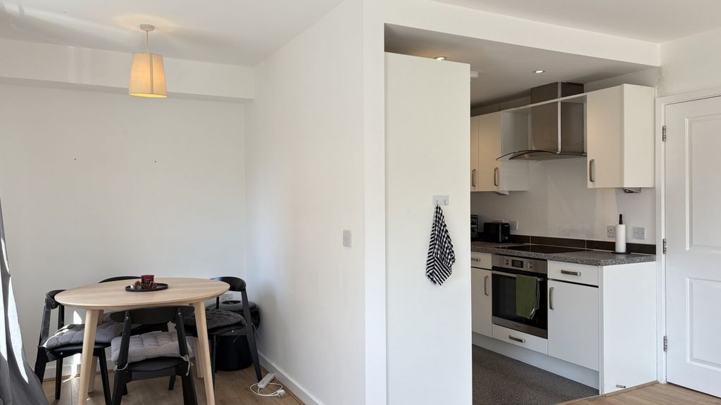Property photo 3 of 14 69d537c9B2606273759E5507 4d08Fd771Df826d7B7Af368B1E32c2Bcf3Adb6572d90c725A20B6Dd2Ebb78522