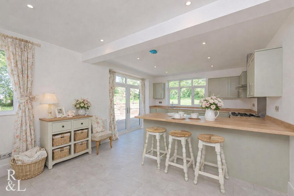 Property photo 3 of 63 Corner Farm Staged (6).Png