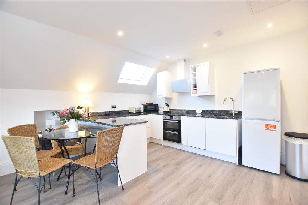 Property photo 2 of 5 Dsc_7586.Jpg