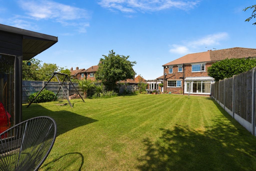 Property photo 3 of 25 5258342