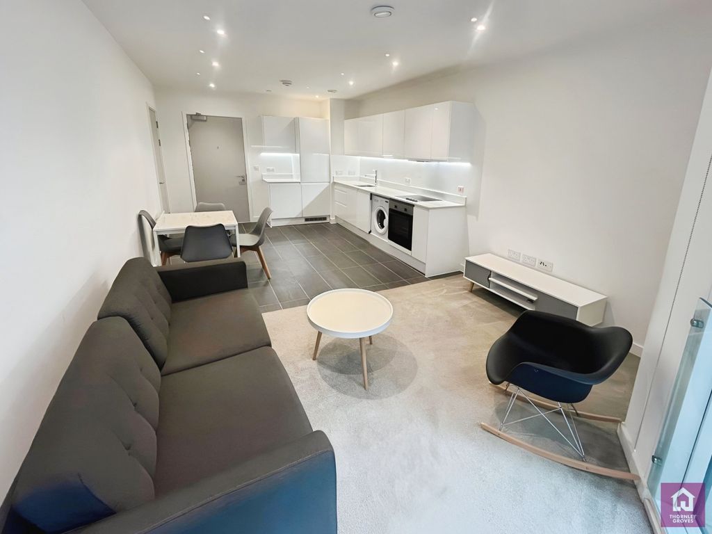 Property photo 3 of 13 Picture No. 32