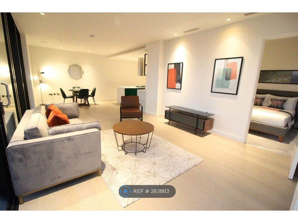 Property photo 1 of 13 Living Room