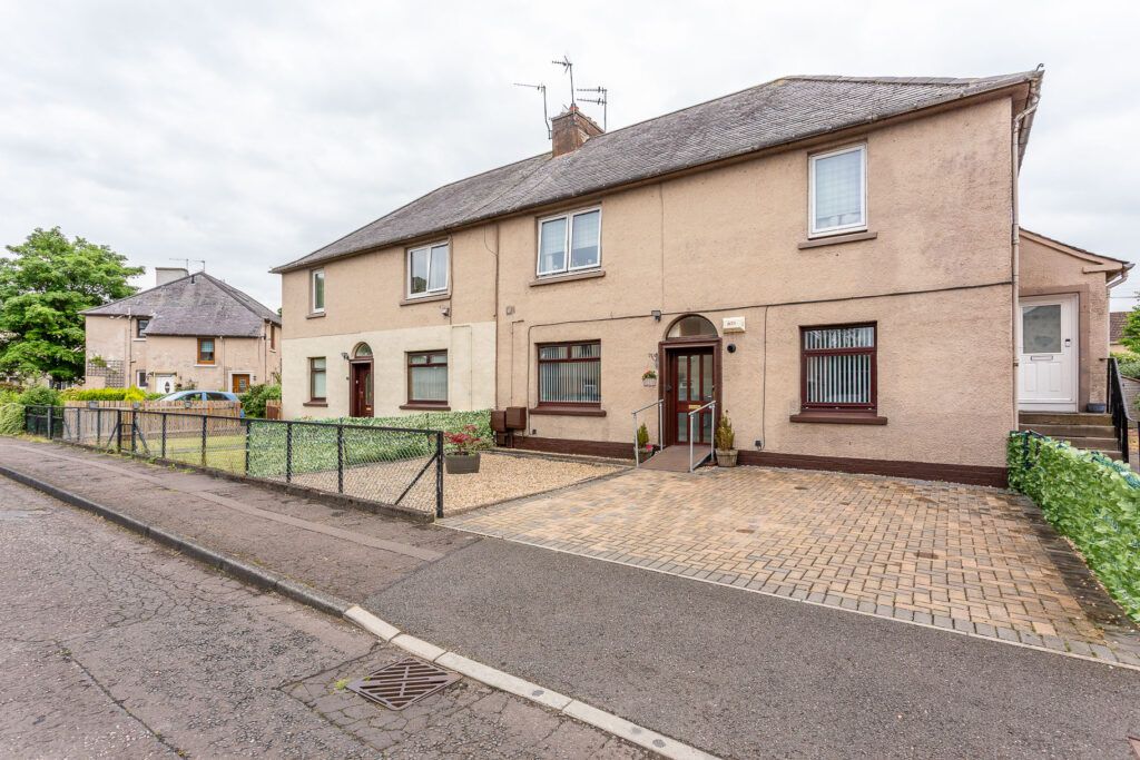 Property photo 1 of 24