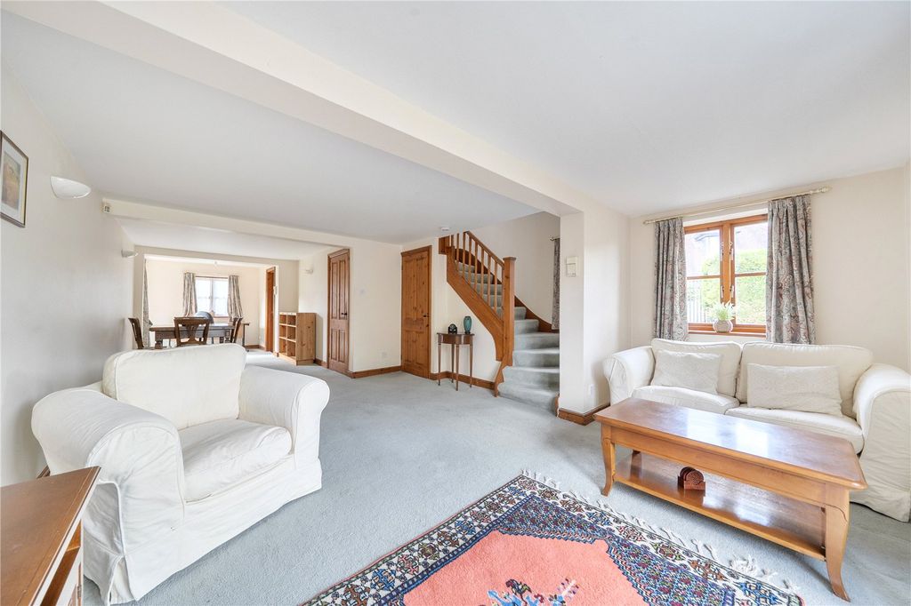 Property photo 2 of 13 Picture No. 03