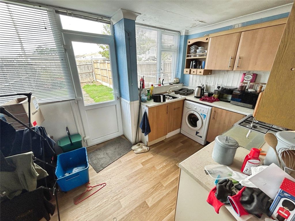 Property photo 3 of 10 Picture No. 09