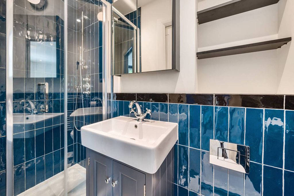 Property photo 1 of 29