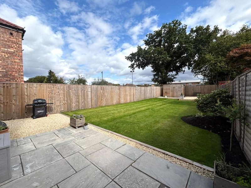 Property photo 2 of 28 Photo 24