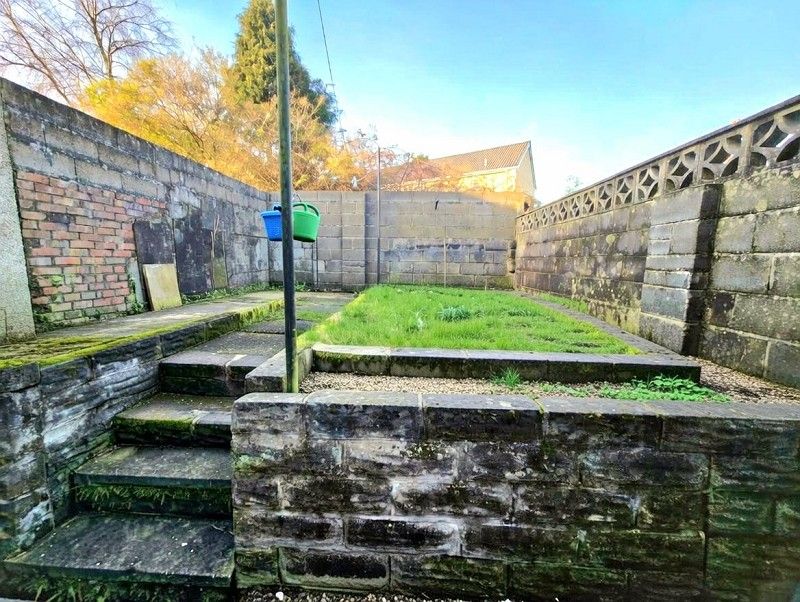 Property photo 2 of 10 Not Specified