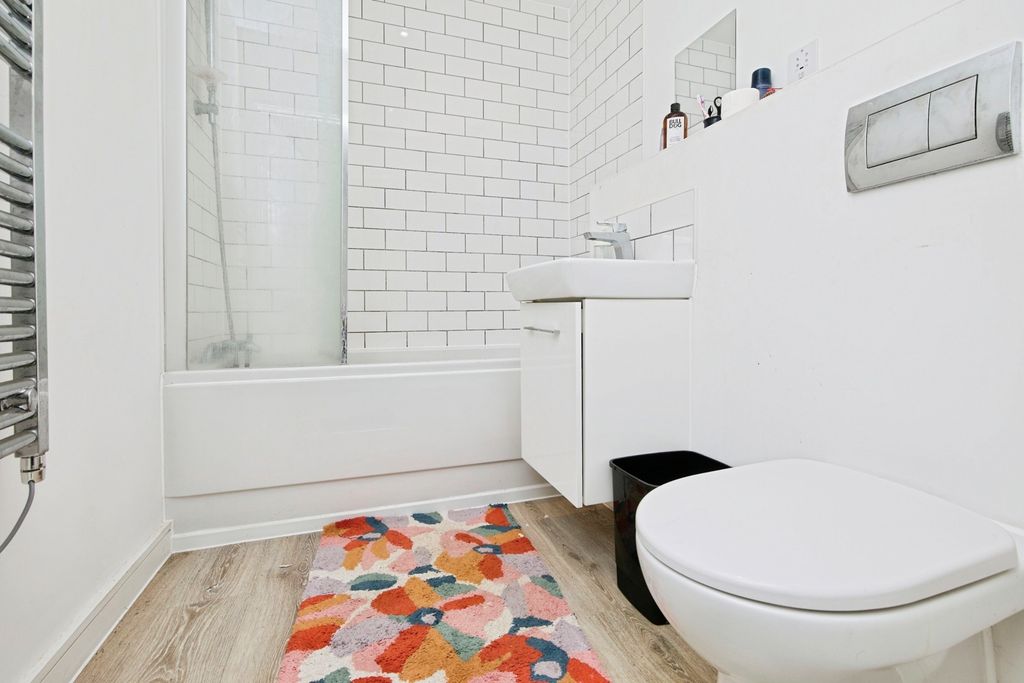 Additional image 11 of 2 bed flat for saleBilsborrow Avenue, Derby, Derbyshire DE1